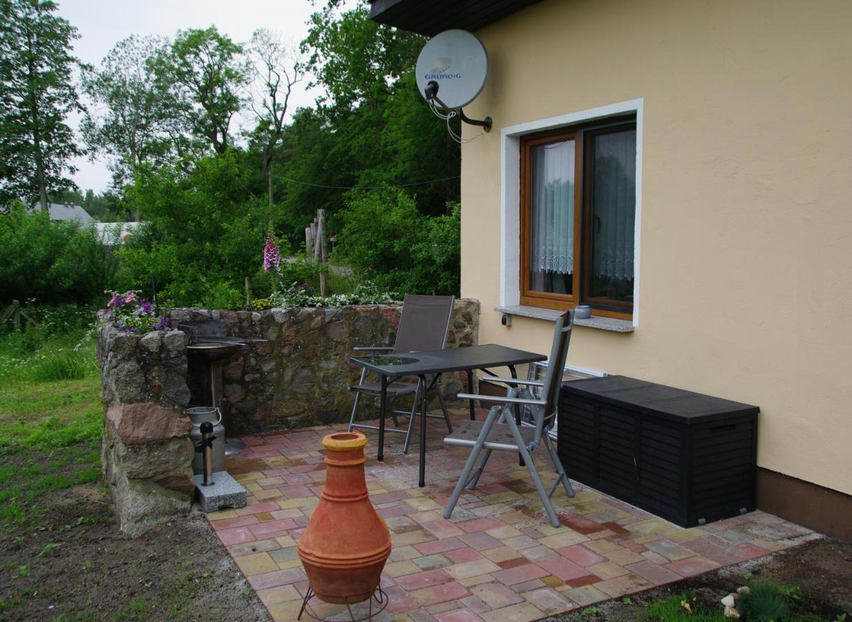 Bungalow Am Forsthaus Stagniess Uckeritz Kültér fotó